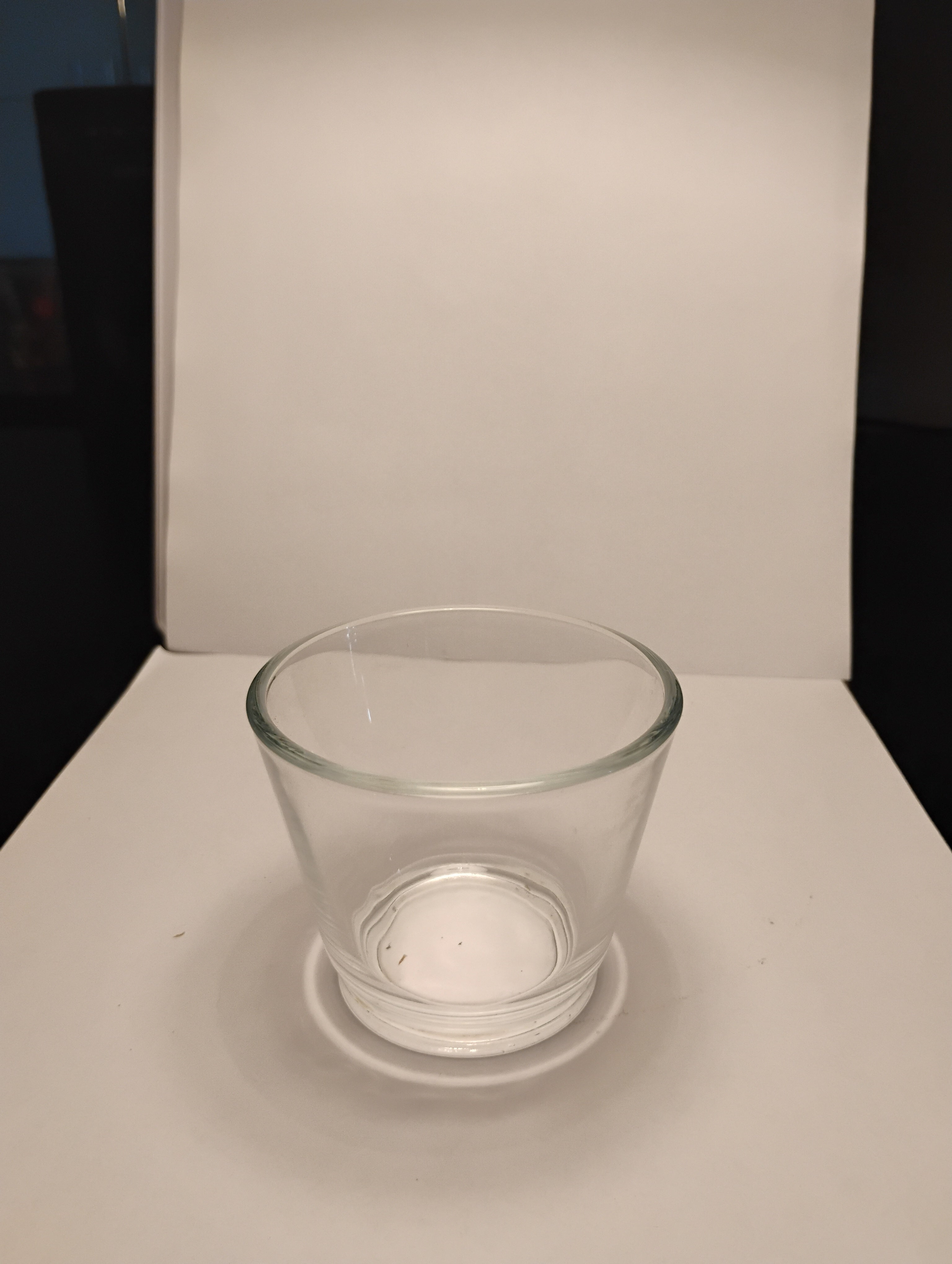 Glass votive